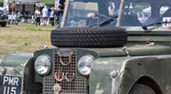 The Benefits of Using a Land Rover Specialist vs. a General Mechanic