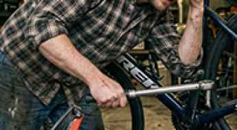 Common Mistakes to Avoid When Changing Bike Spark Plugs
