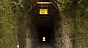 Moki Tunnel