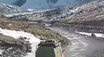 Kuqiong Gangri Glacier