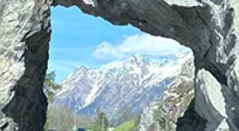 Kissing Rocks