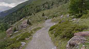 Rifugio Cesare Branca al Lago delle Rosole