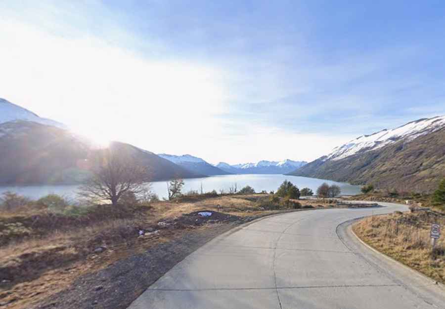 Road to Perito Moreno Glacier