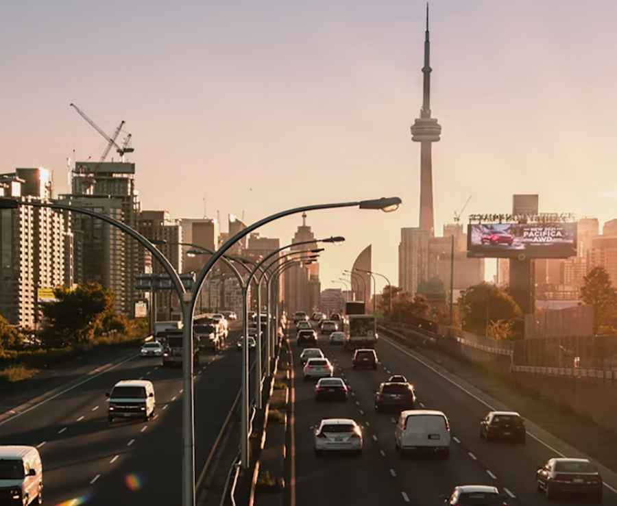 The $0 Repair That Becomes a $400 Problem: What Collision Data Reveals About Delayed Windshield Care in Ontario