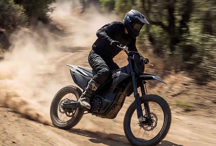 How Different Road Surfaces Change the Electric Dirt Bike Riding Experience