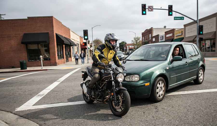 The Left-Turn Trap: How to Anticipate and Avoid Frequent Bike Wrecks