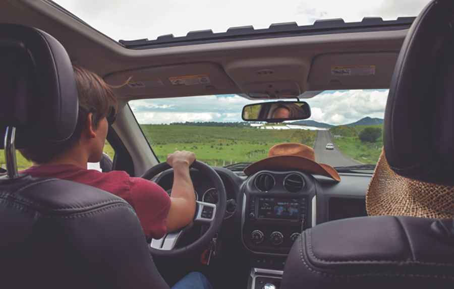 The Things Experienced Road Trippers Take Care of Before Leaving Home