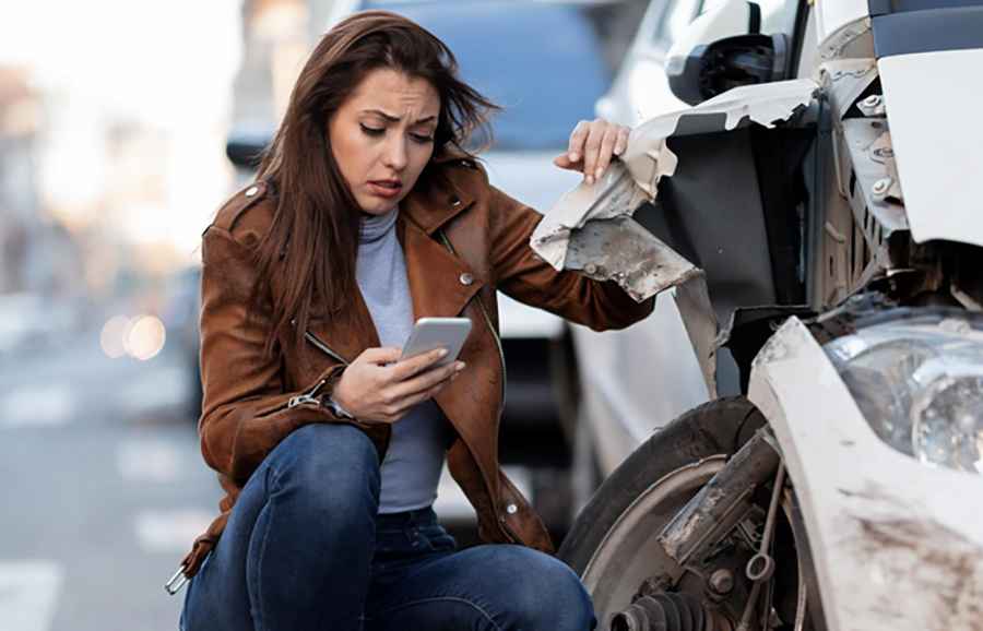 When to Call a Car Accident Attorney: 8 Signs You Need Legal Help Now