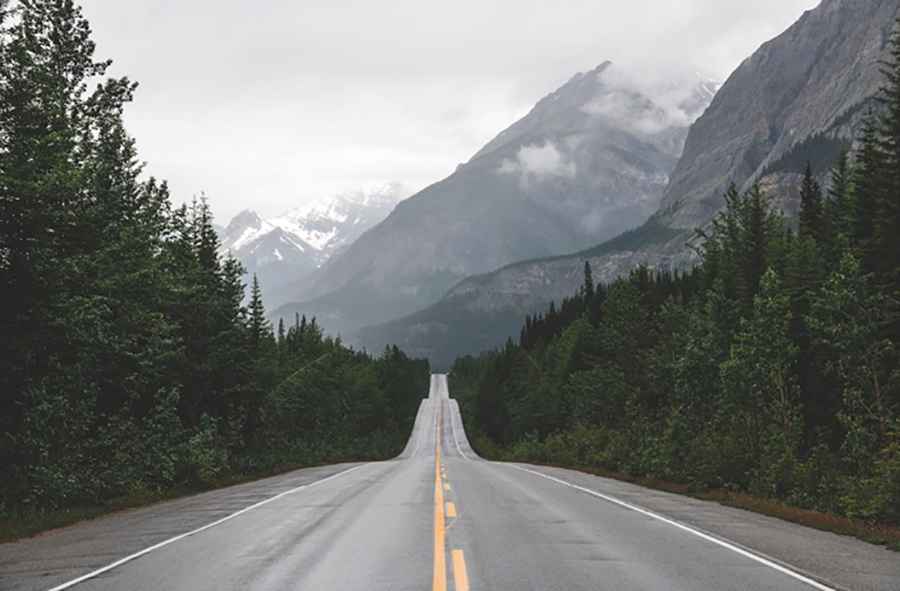 4 Essential Car Maintenance Steps for Mountain Roads