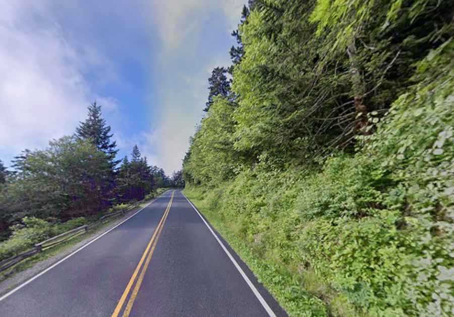 Driving the Roads of Pigeon Forge and the Great Smoky Mountains