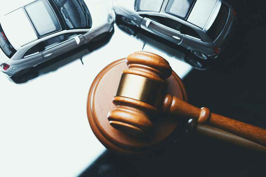 How a Seattle Car Accident Lawyer Can Help Maximize Your Compensation